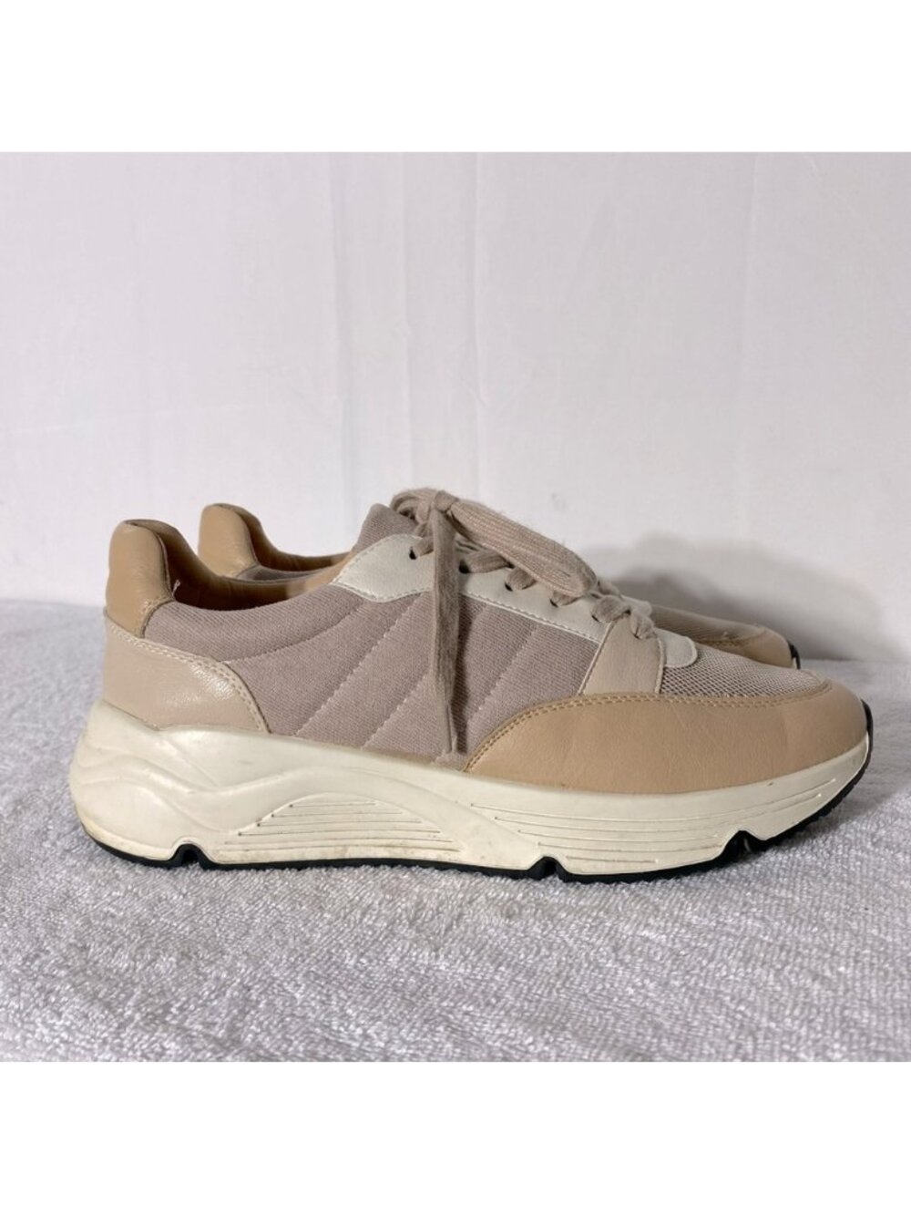 Oasis Society Nude Beige Lace Up Sneakers 10